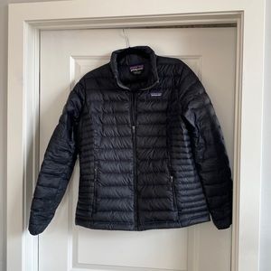 Patagonia Women’s Down Sweater Jacket in Black